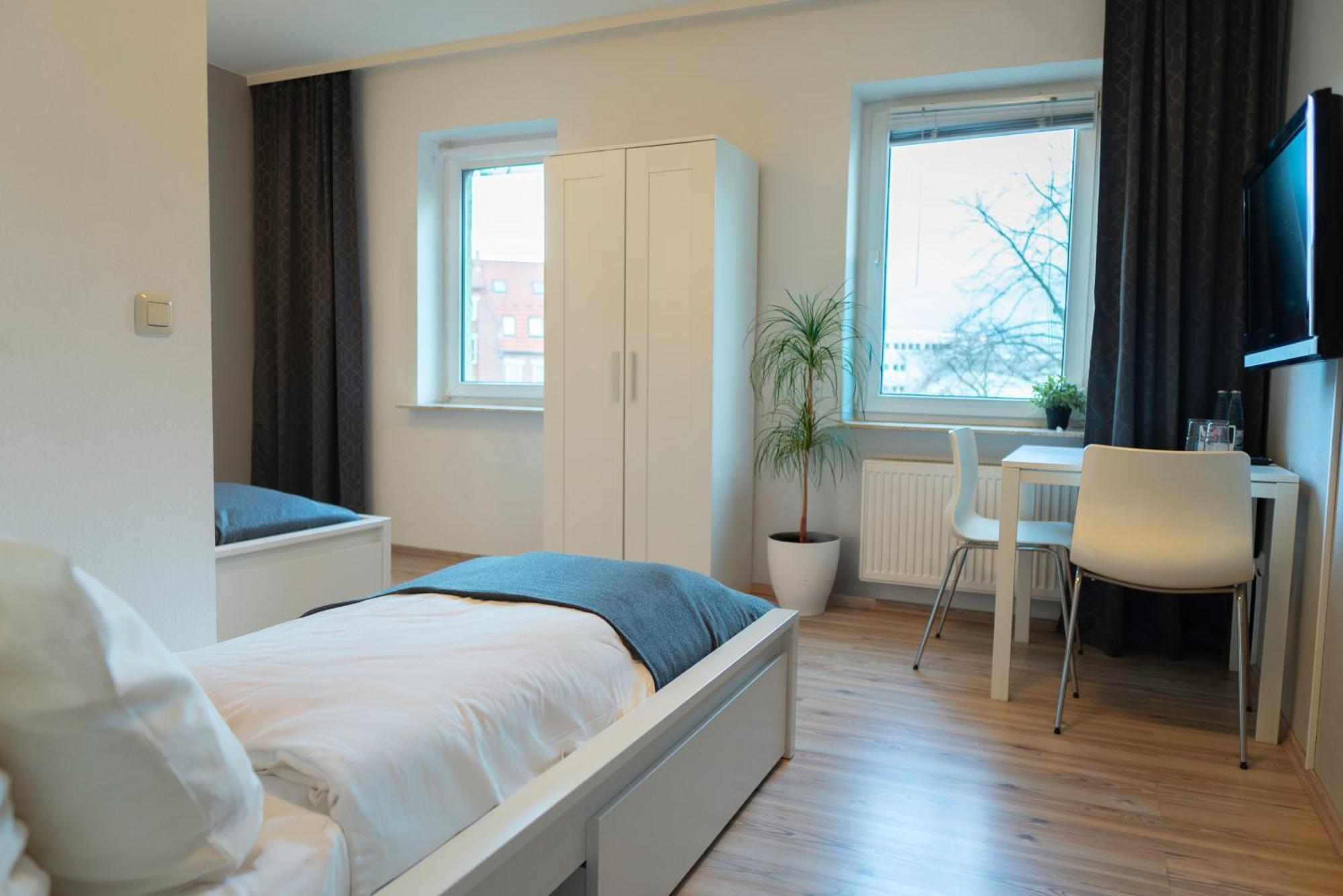 Apartment Hotel Lindeneck Эрфурт Экстерьер фото